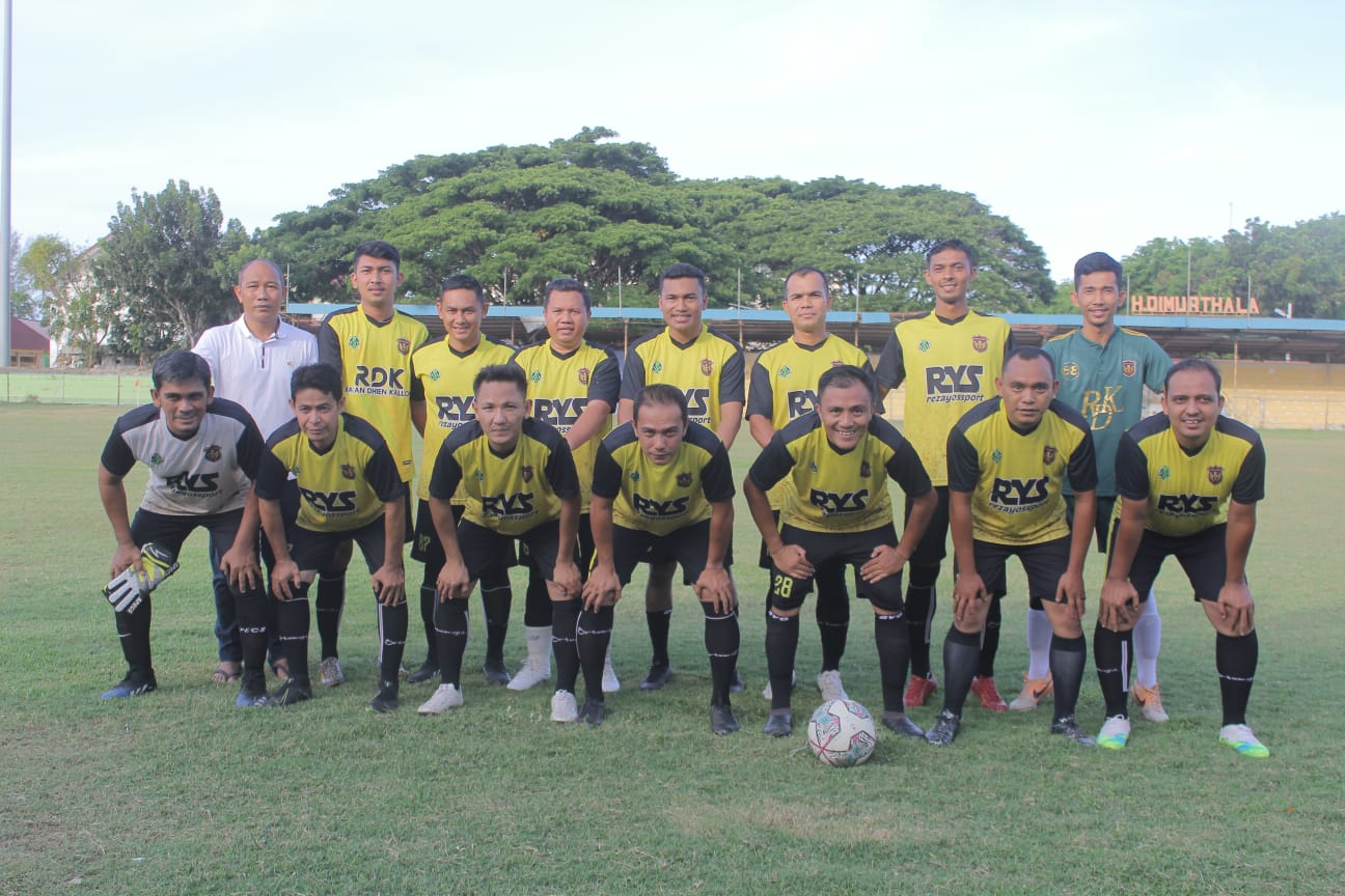 Squad Sepak Bola  Legend Sigupai. (Foto: Dok.Ist)