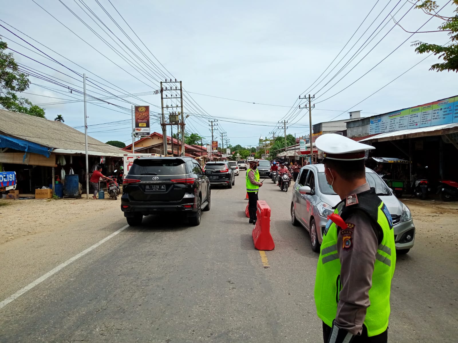Ditlantas Polda Aceh Terapkan One Way untuk Urai Kemacetan saat Arus Balik