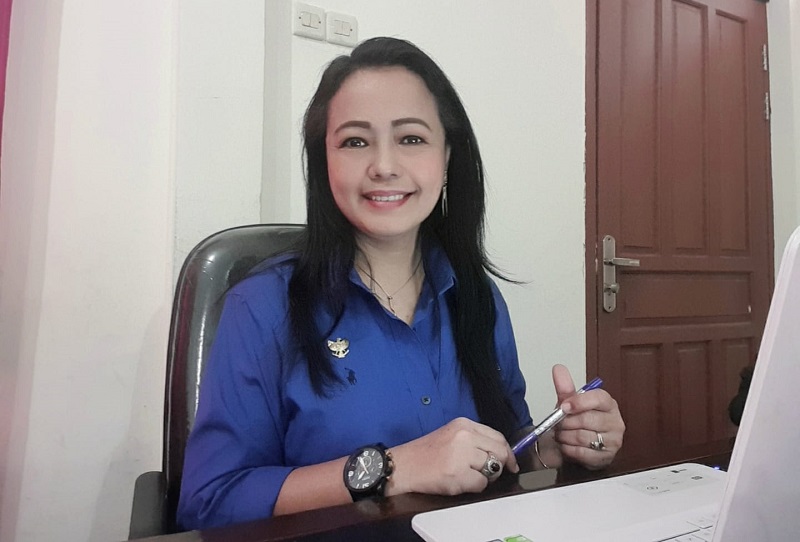 Ketua Komisi Informasi Provinsi Kalimantan Barat, Rospita Vici Paulyn