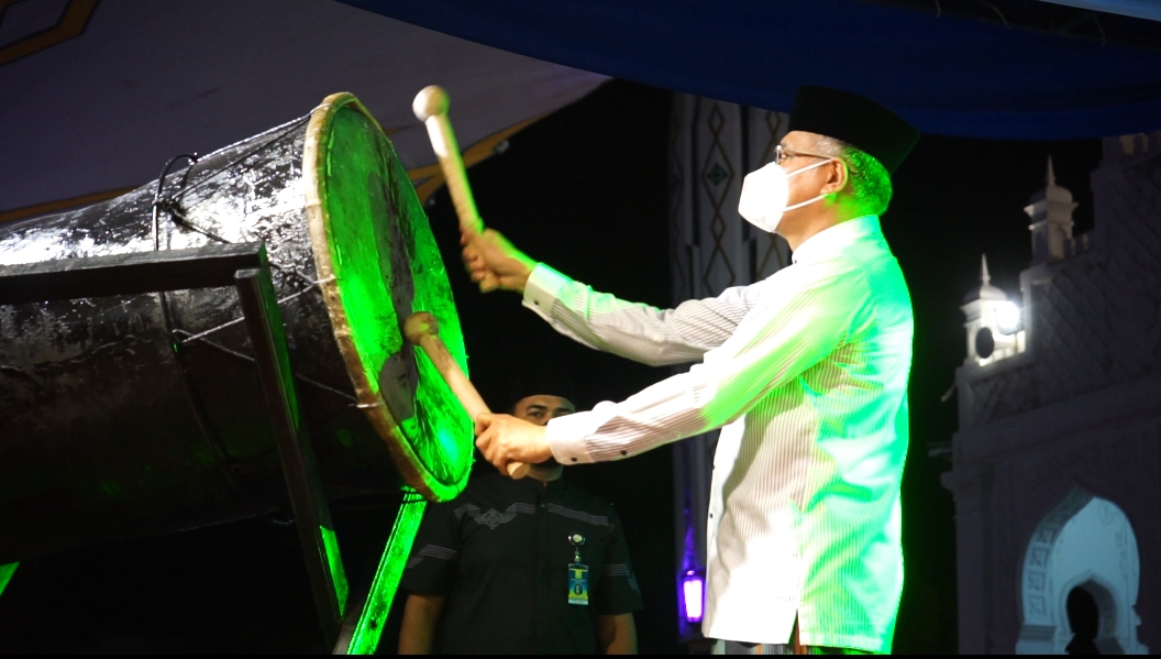 Gubernur Aceh Buka Festival Takbir di Mesjid Raya Baiturrahman
