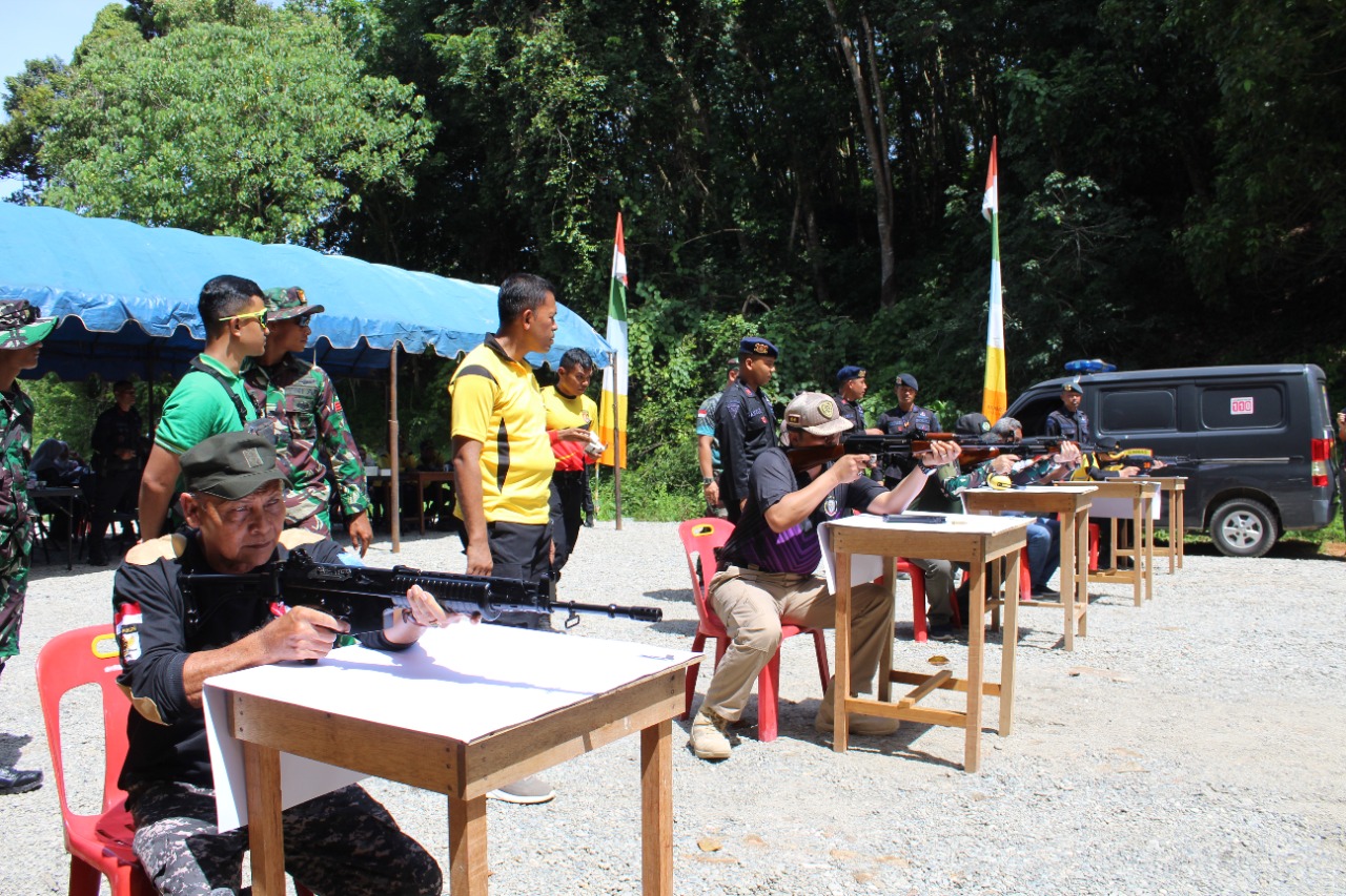 Meriahkan Hari Bhayangkara, Polres Aceh Jaya Gelar Lomba Menembak
