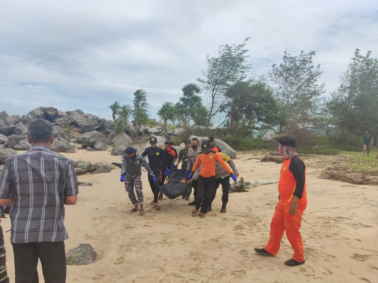 Warga Indrapuri Ditemukan Meninggal Terseret Arus di Pantai Lhoknga