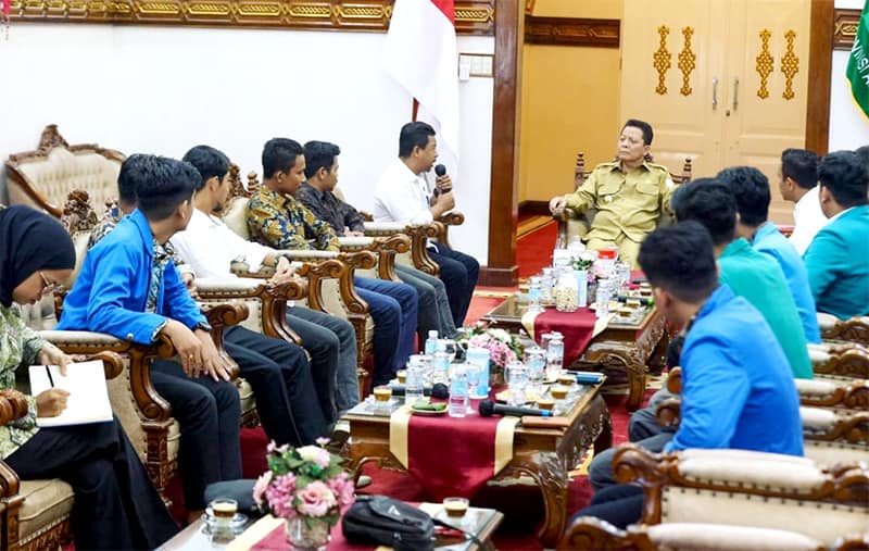 Pj Gubernur Aceh Achmad Marzuki di Meuligoe. (Foto: Nukilan.id)