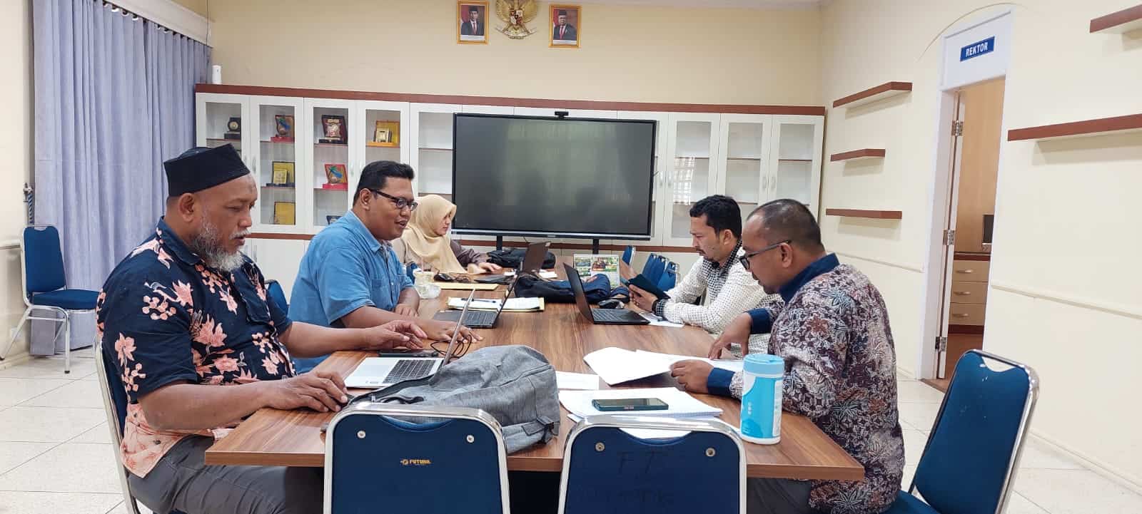 Rapat Panitia Pemilihan Rektor Universitas Malikussaleh Periode 2022-2026. Foto: Ist