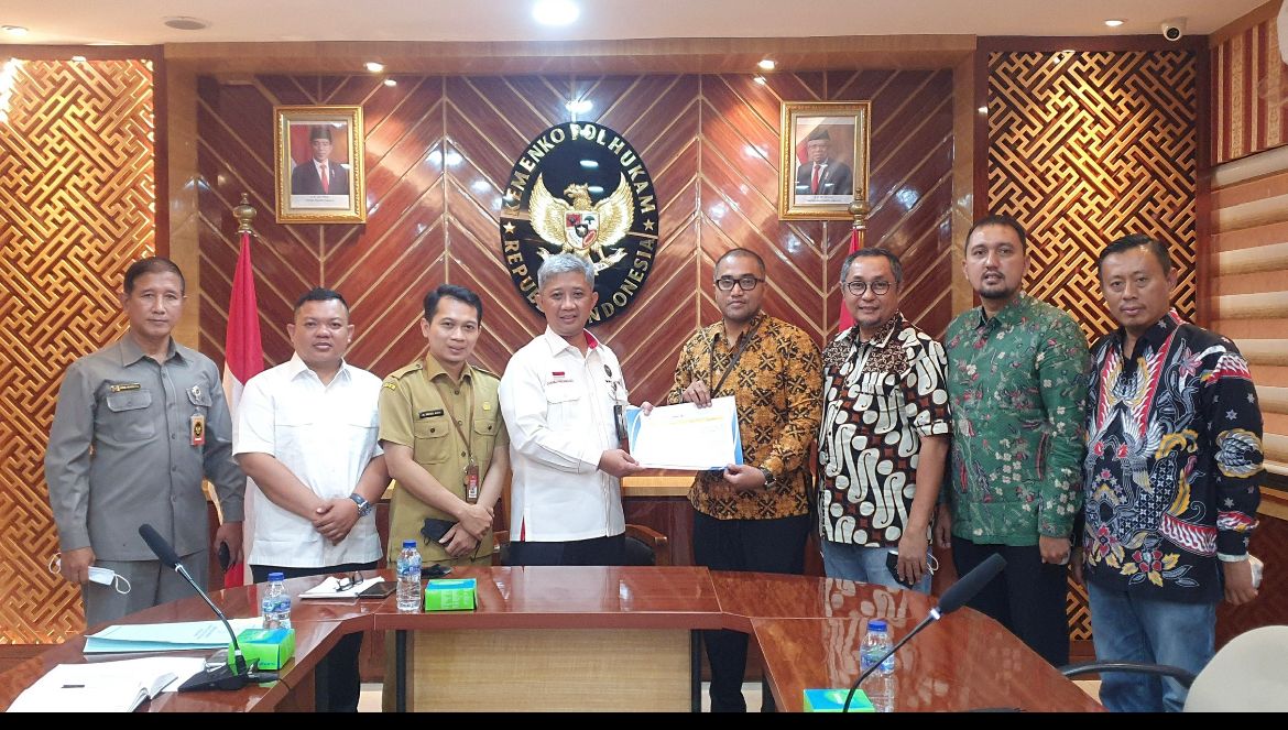 Komasa Serahkan Draf Usulan Revisi UUPA Ke Kemenkopolhukam