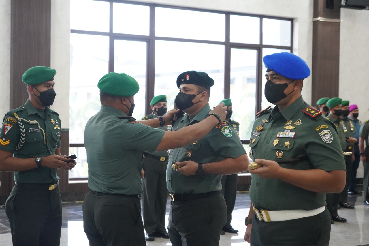 Pangdam IM Pimpin Acara Kenaikan Pangkat Perwira Kodam