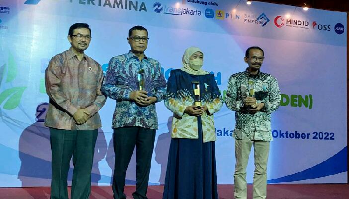 Pemberian Anugerah DEN Tahun 2022 (Foto: Dok. Humas ESDM)