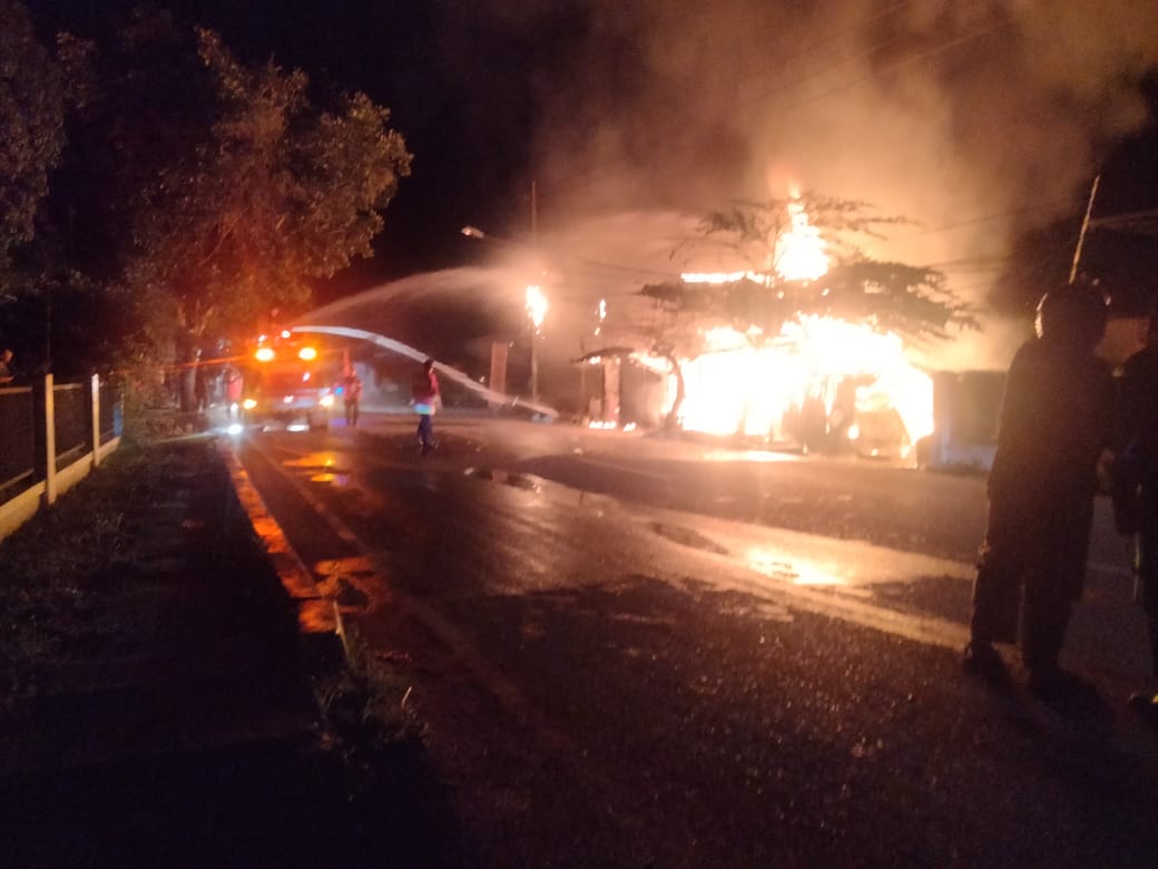 Lima unit kios di Geucu Iniem Banda Aceh terbakar. (Foto: Dok.BPKP Banda Aceh)