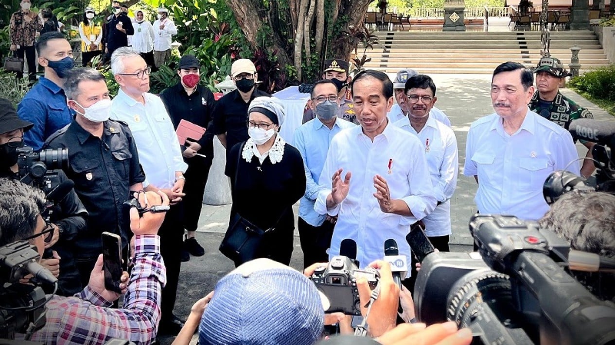 Presiden Jokowi berikan keterangan pers di Bali. Sumber : Biro Pers, Media dan Informasi Sekretariat Presiden