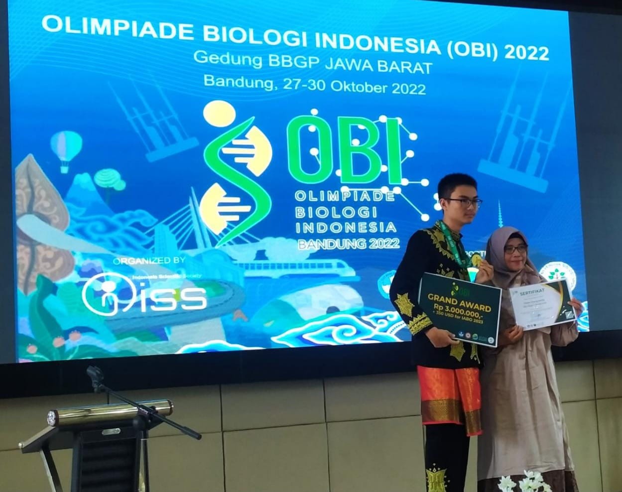 Raih Medali Emas Olimpiade Nasional, Siswa SMAN 3 Banda Aceh Wakili Indonesia ke Jerman