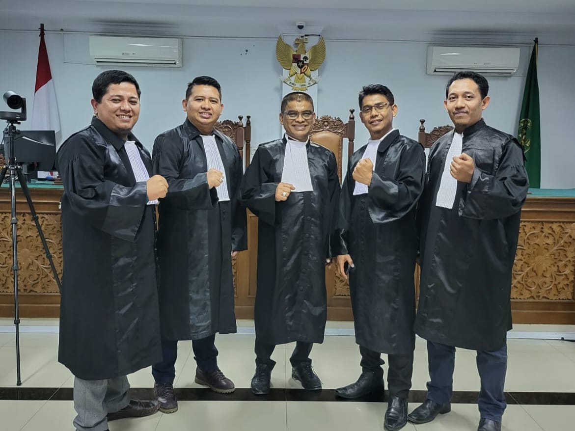 Tim Penasihat Hukum Terdakwa Kasus AWSC tahun 2017, Muhammad Zaini alias Bang M. (Foto: Dok. Ist)