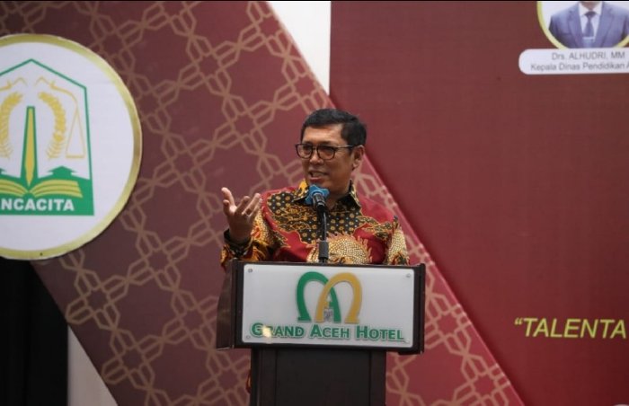 Kepala Dinas Pendidikan Aceh, Drs. Alhudri, MM. (Foto: Dok. Humas Disdik Aceh)