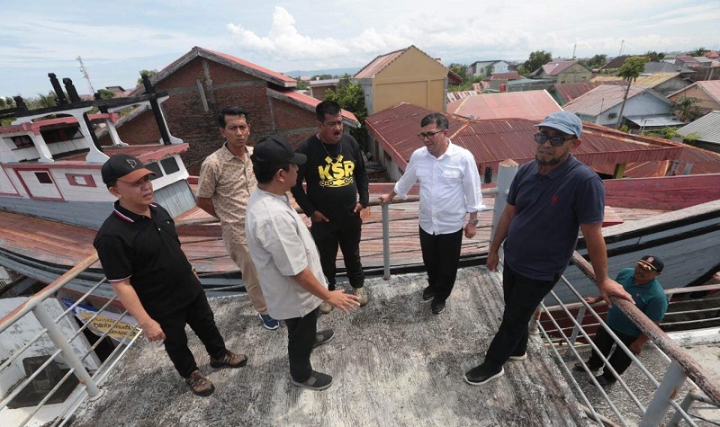 Bakri Siddiq Bakal Perbaiki Objek Wisata Kapal di Atas Rumah