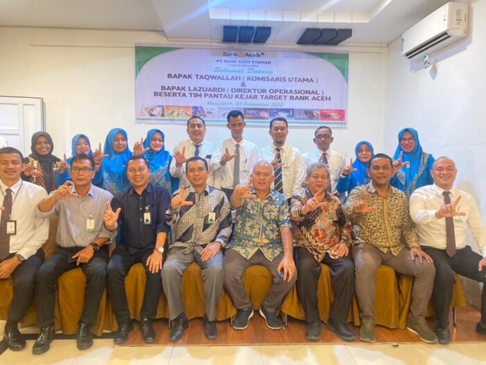 Komisaris Utama BAS bersama Direktur Operasional dan Tim Pantau Pusat bersama Pimpinan Cabang, Pimpinan Divisi dan Pimpinan Cabang Pembantu BAS Aceh Barat.