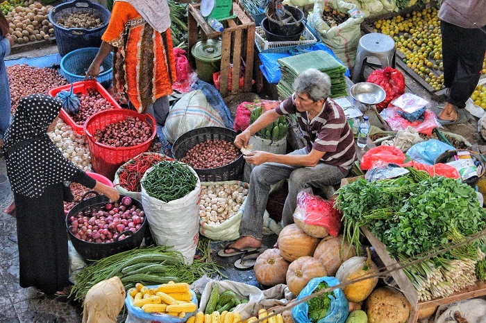Ilustrasi konsumen di pasar. (Foto: Ist)