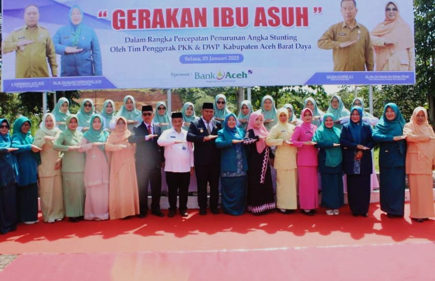 Pj Bupati Abdya Deklarasikan Gerakan Ibu Asuh