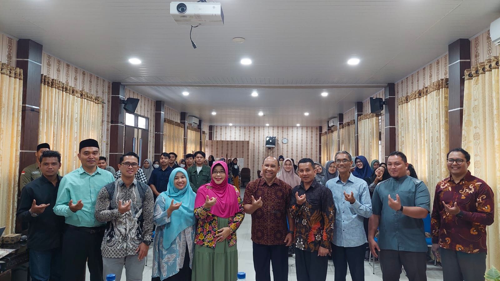 FDK Buat Pelatihan Kepemimpinan dan Komunikasi Publik
