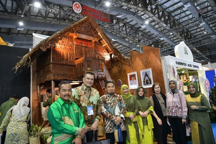 Produk Anyaman Bilie Aceh Besar Pikat Pengunjung Inacraft di Jakarta