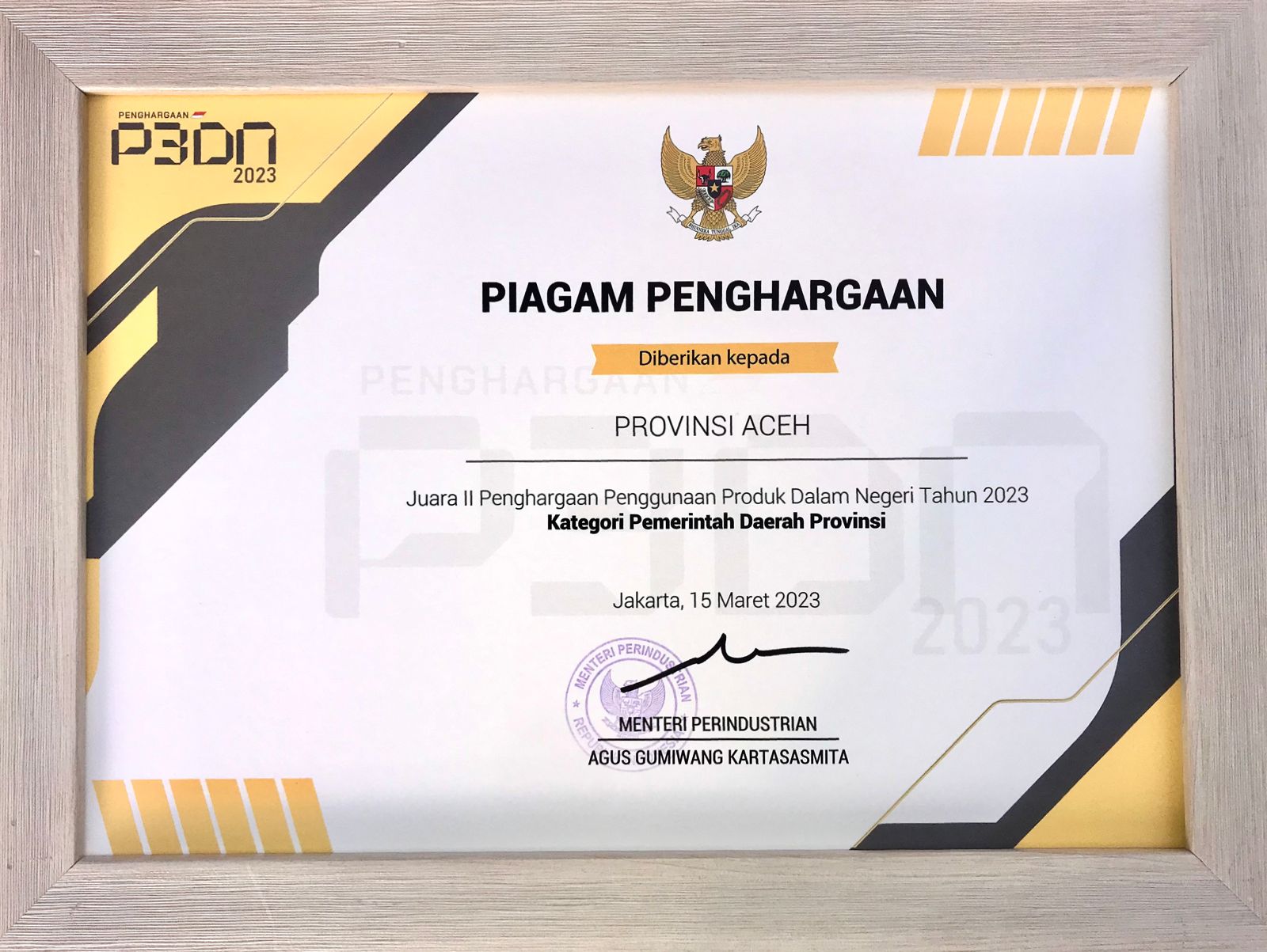 Pemerintah Aceh Terima Penghargaan P3DN Terbaik