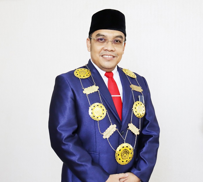Direktur Politeknik Negeri Lhokseumawe Ir. Rizal Syahyadi, ST. M.Eng.Sc. IPM. (Foto: Ist)