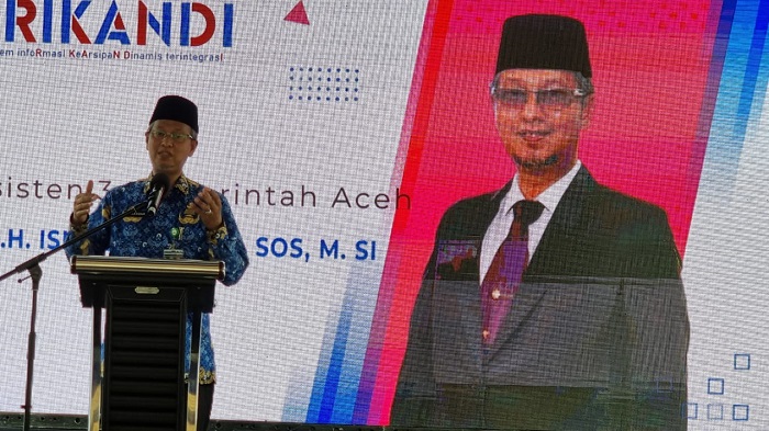 Asisten Administrasi Umum Sekda Aceh, Iskandar, AP. (Foto: Nukilan/Azril)