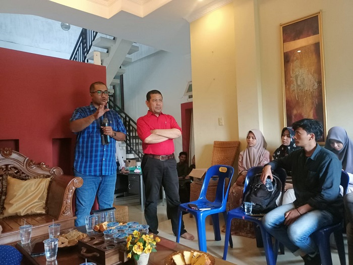Ketua YARA, Safaruddin, mengajak mahasiswa di Aceh untuk berani dan tak pernah takut menyuarakan kebenaran. (Foto: Ist)