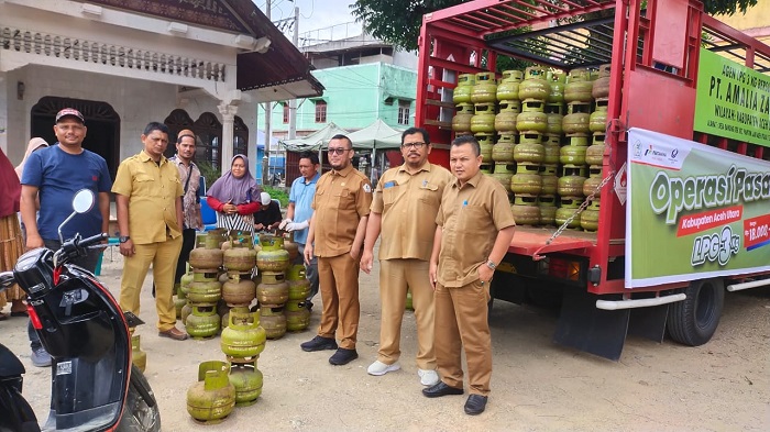 Pemkab Aceh Utara dan Pertamina Gelar Pasar Murah di 27 Kecamatan. (Foto: Kanal Aceh)