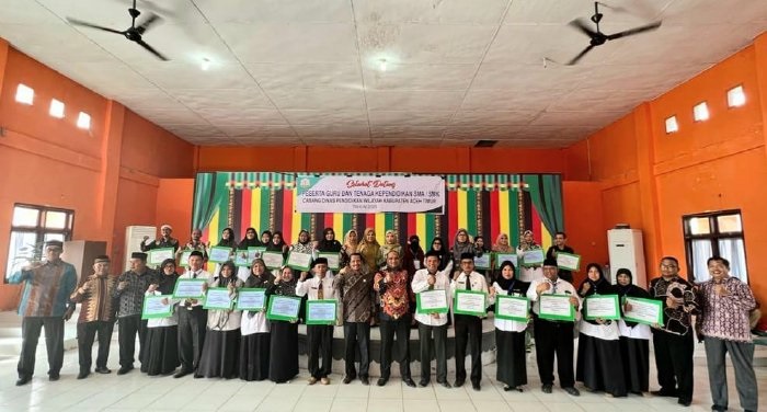 Cabang Dinas Pendidikan (Cabdisdik) Wilayah Aceh Timur menggelar penilaian guru dan tenaga kependidikan (GTK) berprestasi jenjang pendidikan menengah tahun 2023. (Foto:  Dok. Humas Cabdisdik Aceh Timur)
