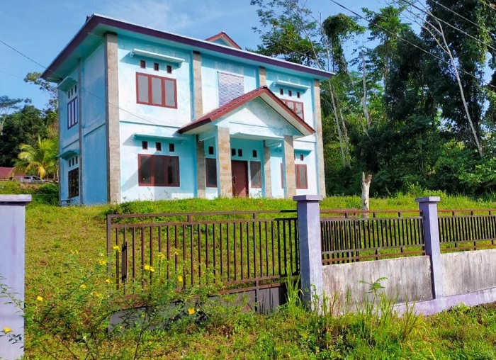 Gedung Insan Pers di Kabupaten Simeulue. (Foto: Ist)