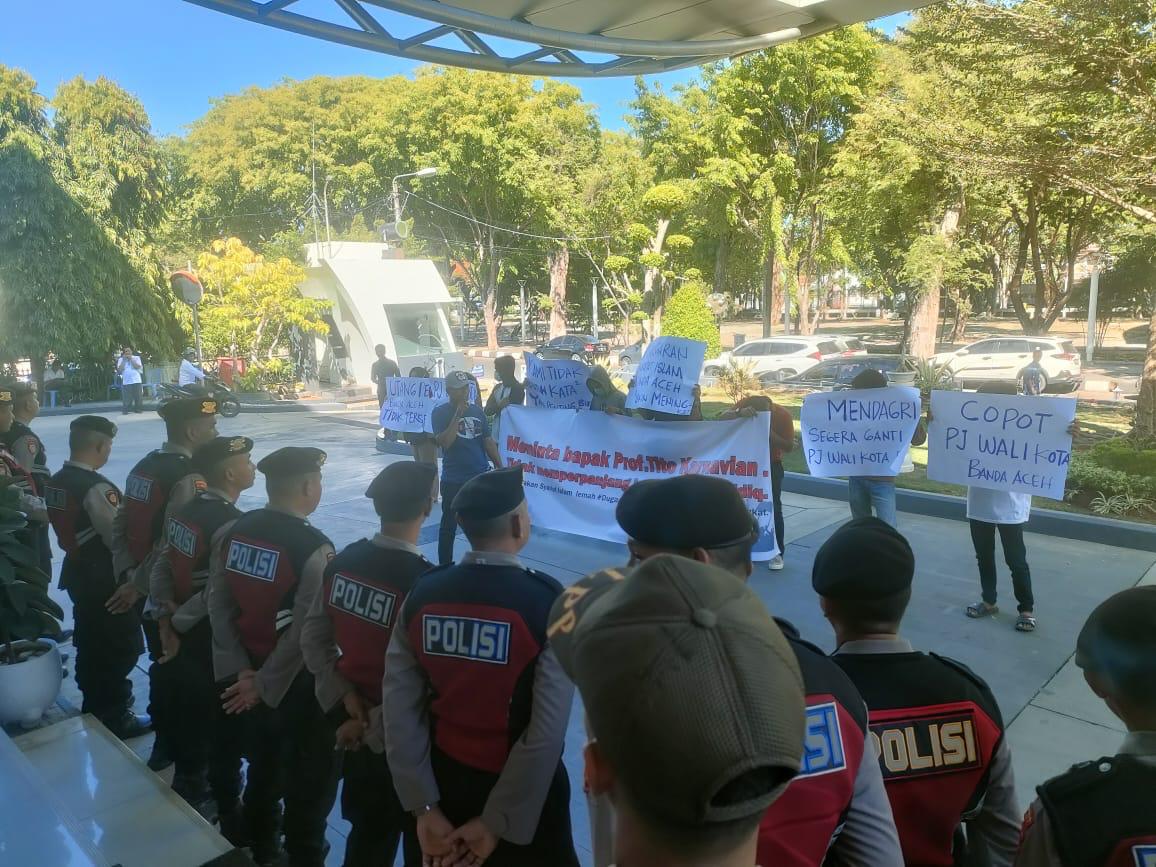 Pemuda di Banda Aceh Minta Mendagri Tak Perpanjang SK Bakri Siddiq