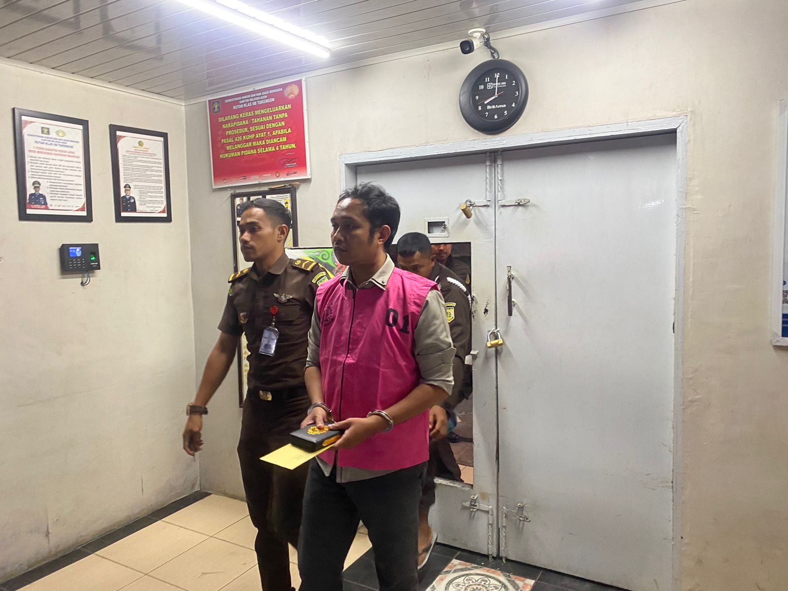 Kejari Aceh Tengah Tahan Tersangka Korupsi Ape Di Rutan Takengon Nukilan