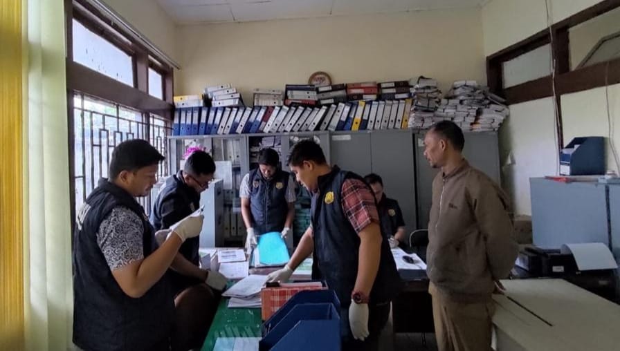 Polisi Geledah Kantor Dinkes Aceh Tengah Terkait Dugaan Korupsi Pembangunan RS Regional