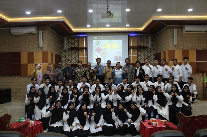 Sebanyak 63 Mahasiswa Ikuti Pembekalan Program Magang, Begini Pesan Wakil Dekan II FAH UIN Ar-Raniry