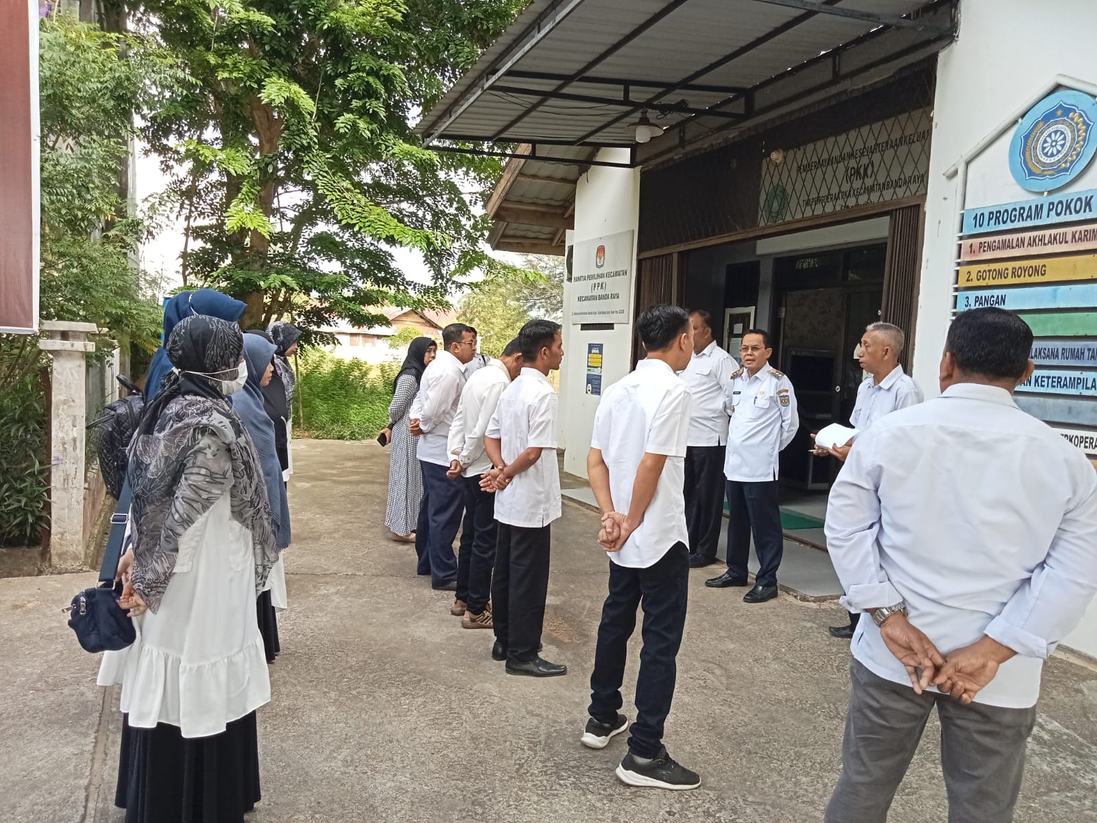 Pj Walikota Banda Aceh Sidak Kantor Kecamatan Banda Raya