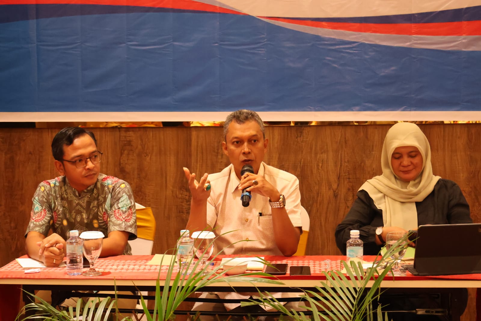 Distanbun Aceh Gelar Lokakarya Rencana Aksi Daerah Kelapa Sawit Berkelanjutan