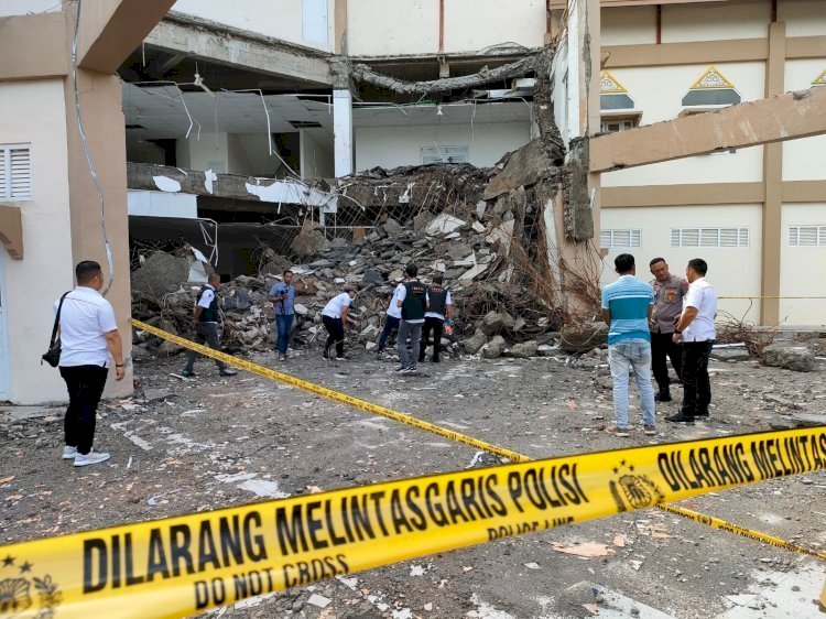 Kondisi Runtuhnya RS Regional Aceh Tengah. (Foto: Dok. Polda Aceh)