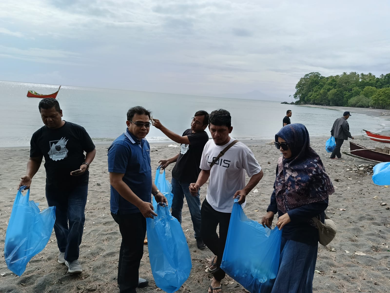 Pendamping Desa Aceh Gelar Bakti Sosial Bersama Masyarakat Anoe Itam Sabang
