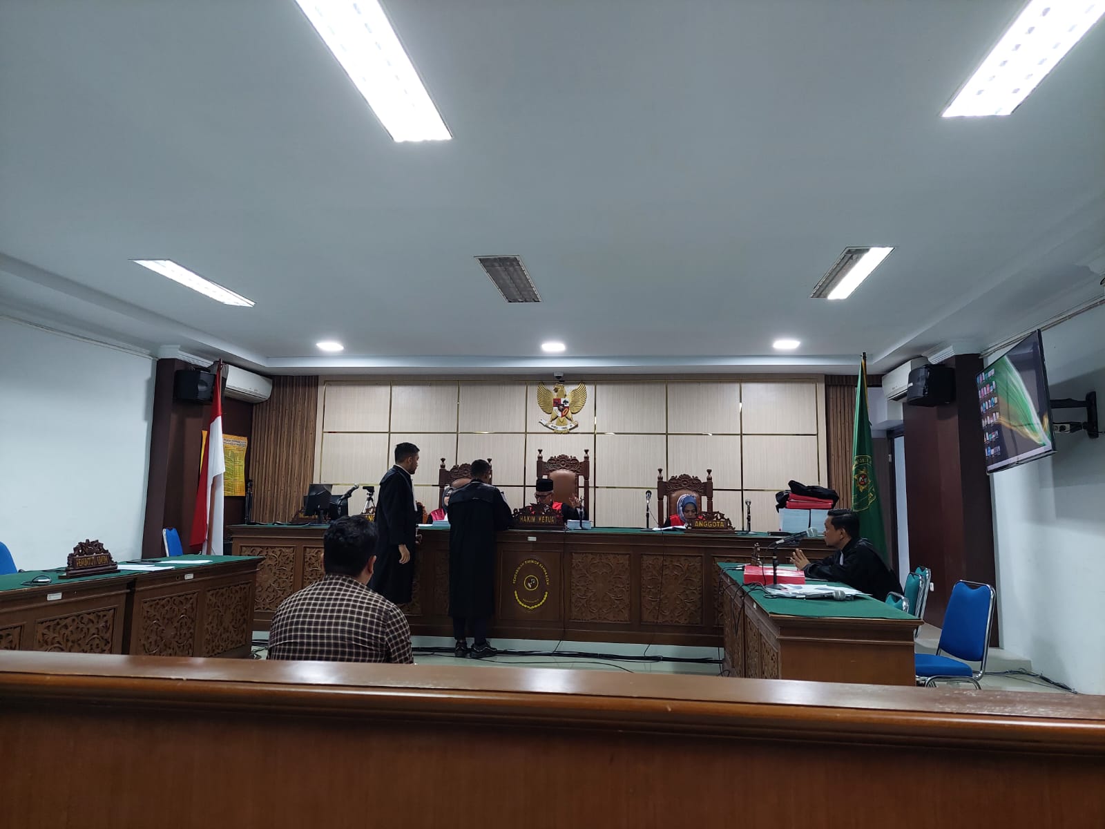 Tiga Terdakwa Dugaan Korupsi Pembuatan Pagar Keliling Dinas Peternakan Disidangkan