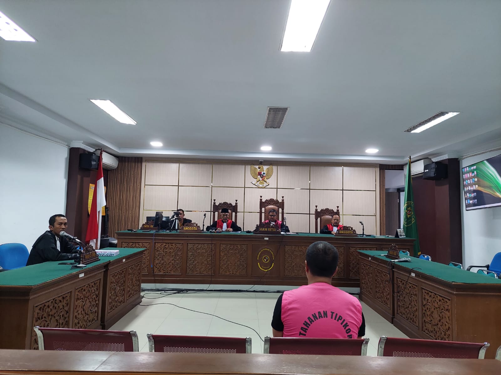 Sidang dakwaan Mantan Bendahara Penerimanaan Dinas Perdagangan Koperasi dan UKM Aceh Tengah