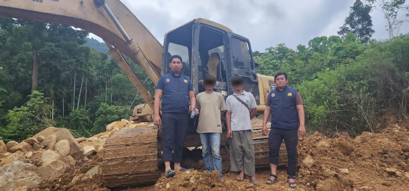 Polisi Kembali Amankan Satu Unit Ekskavator di Lokasi Tambang Ilegal