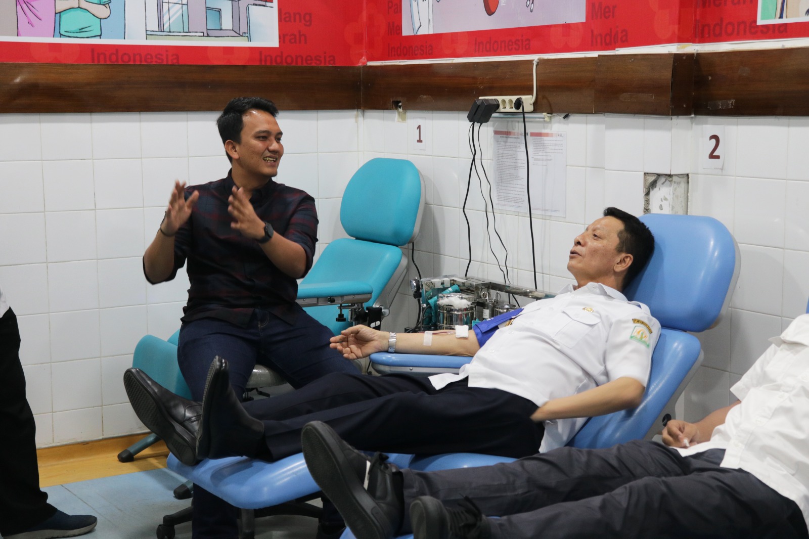 Donor Darah di PMI Banda Aceh, Pj Gubernur: PMI Jangan Sampai Kekurangan Darah