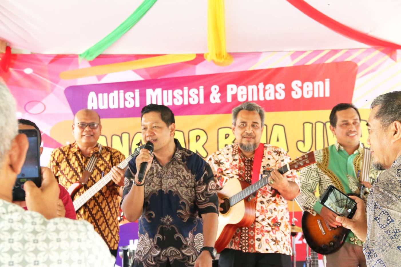 Seraya Silaturrahmi, Rumah Sakit Jiwa Aceh Lakukan Audisi Seni untuk Hari Ibu