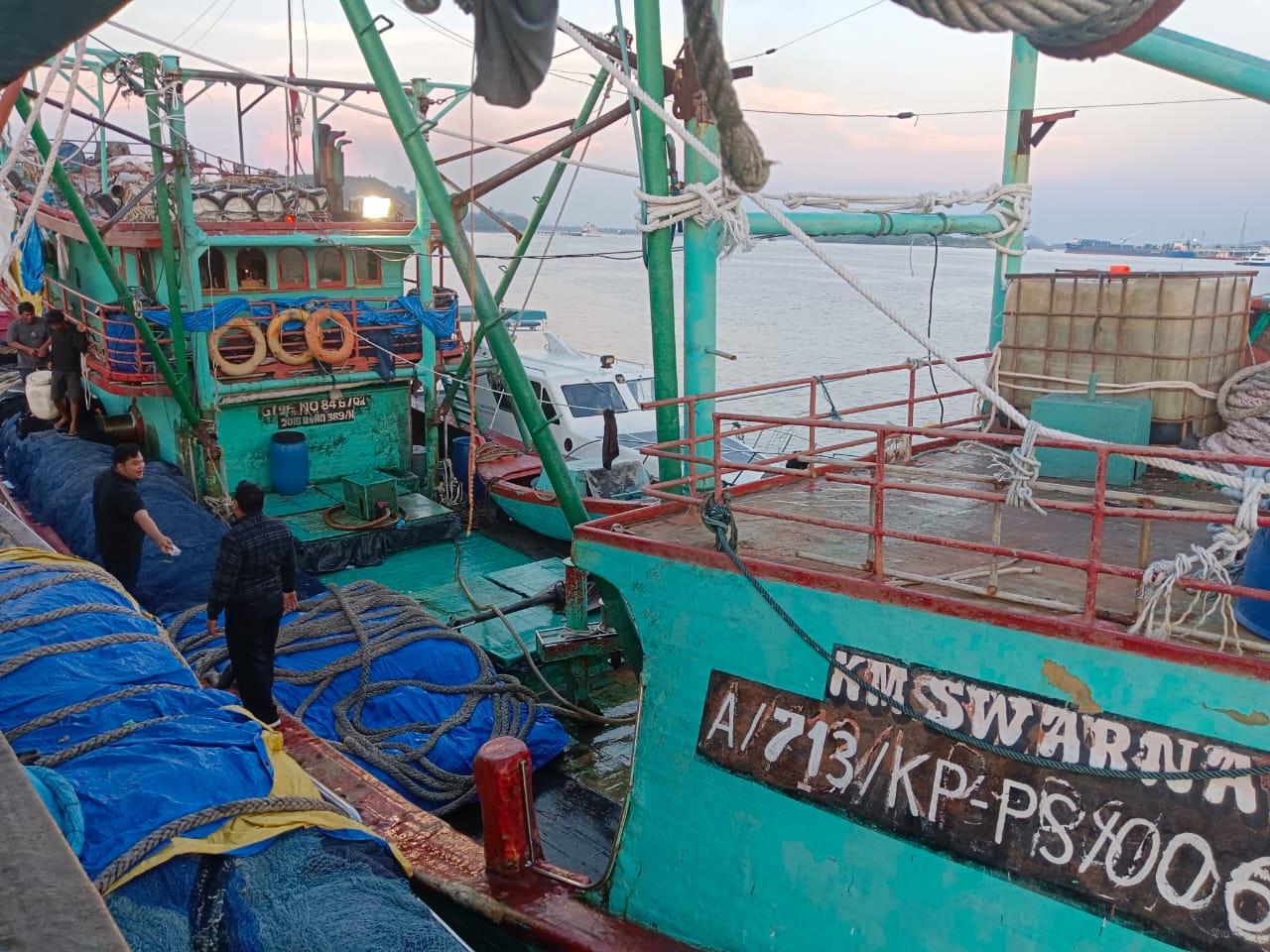 Kapal yang diduga melanggar perizinan. (Foto: Dok. PSDKP Lampulo)