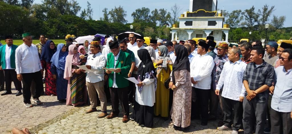 Pernyataan sikap Akademisi Universitas Syiah Kuala. (Foto: Nukilan/Sammy)