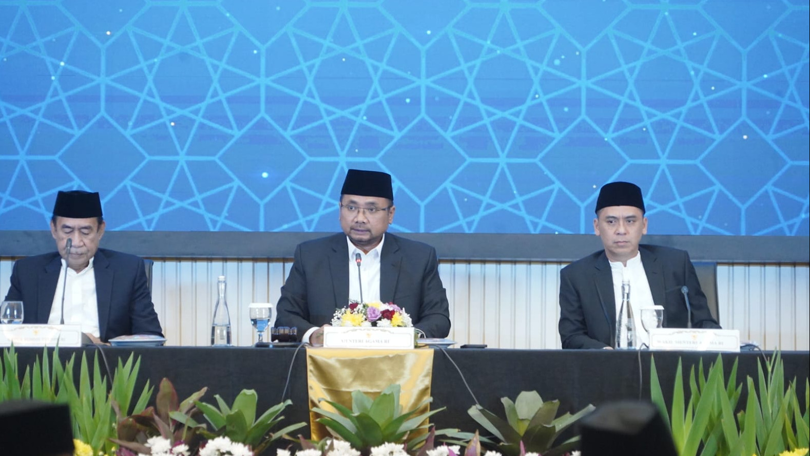 Menag Yaqut memimpin Sidang Isbat 1 Ramadan 1445 H. (Foto: kemenag.go.id)