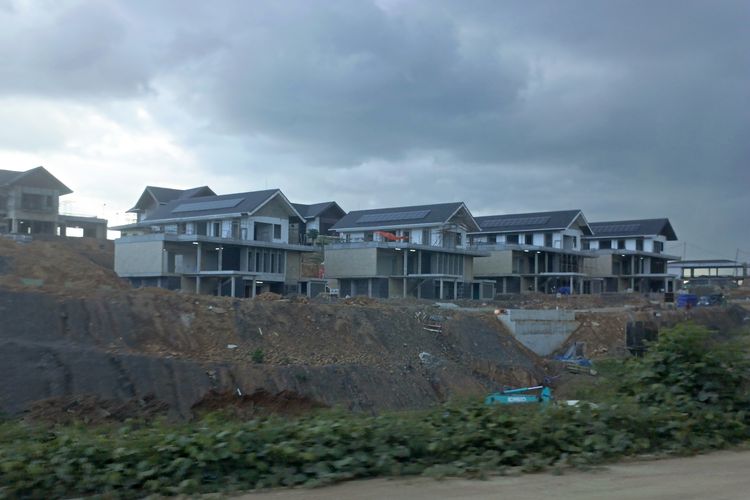 Kondisi terbaru proyek Rumah Tapak Jabatan Menteri (RTJM) di Ibu Kota Nusantara (IKN). (Foto: Kompas)