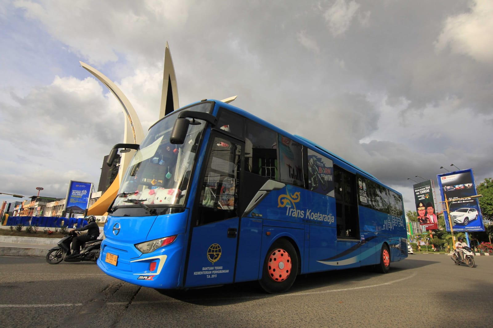 Bus Transkoetaradja. (Foto: Dishub Aceh)