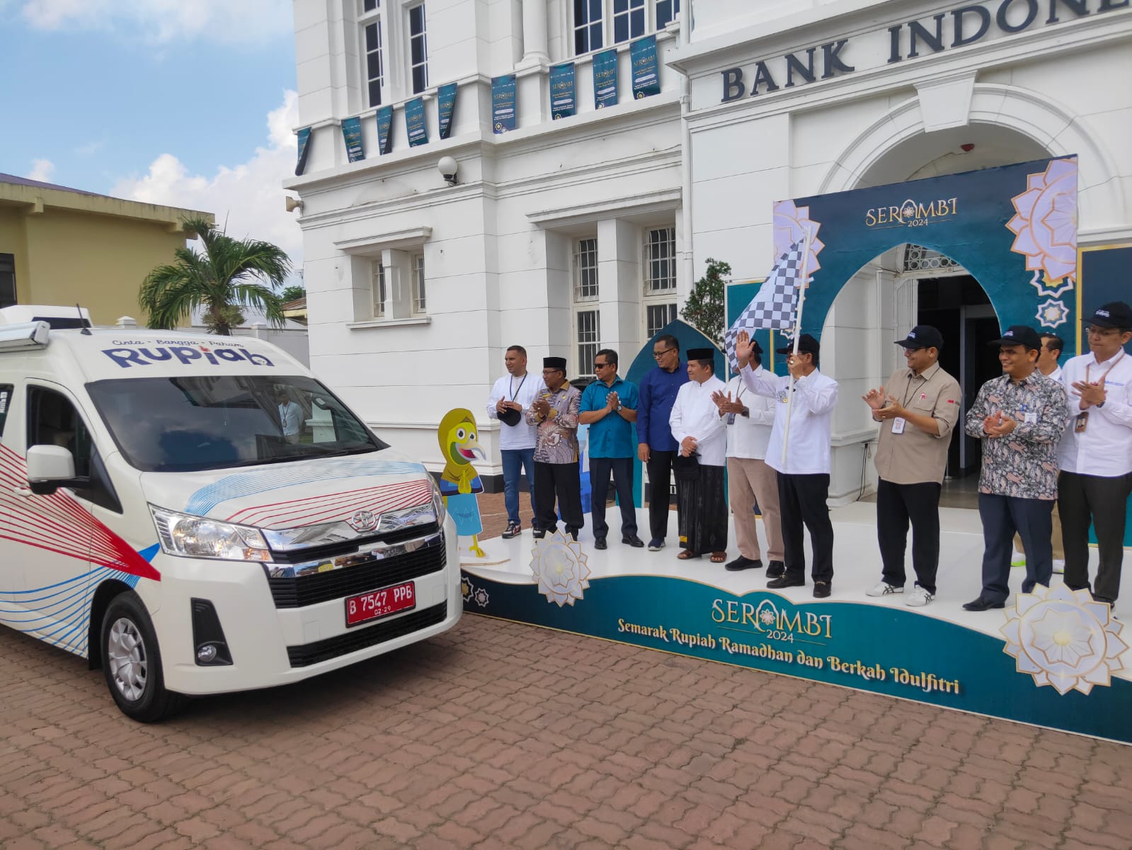 Acara Kick Off Semarak Rupiah Ramadan dan Berkah Idul Fitri fitri (Serambi) 2024 di Banda Aceh, Jum’at (22/3/2024). Foto: Nukilan/Rezi