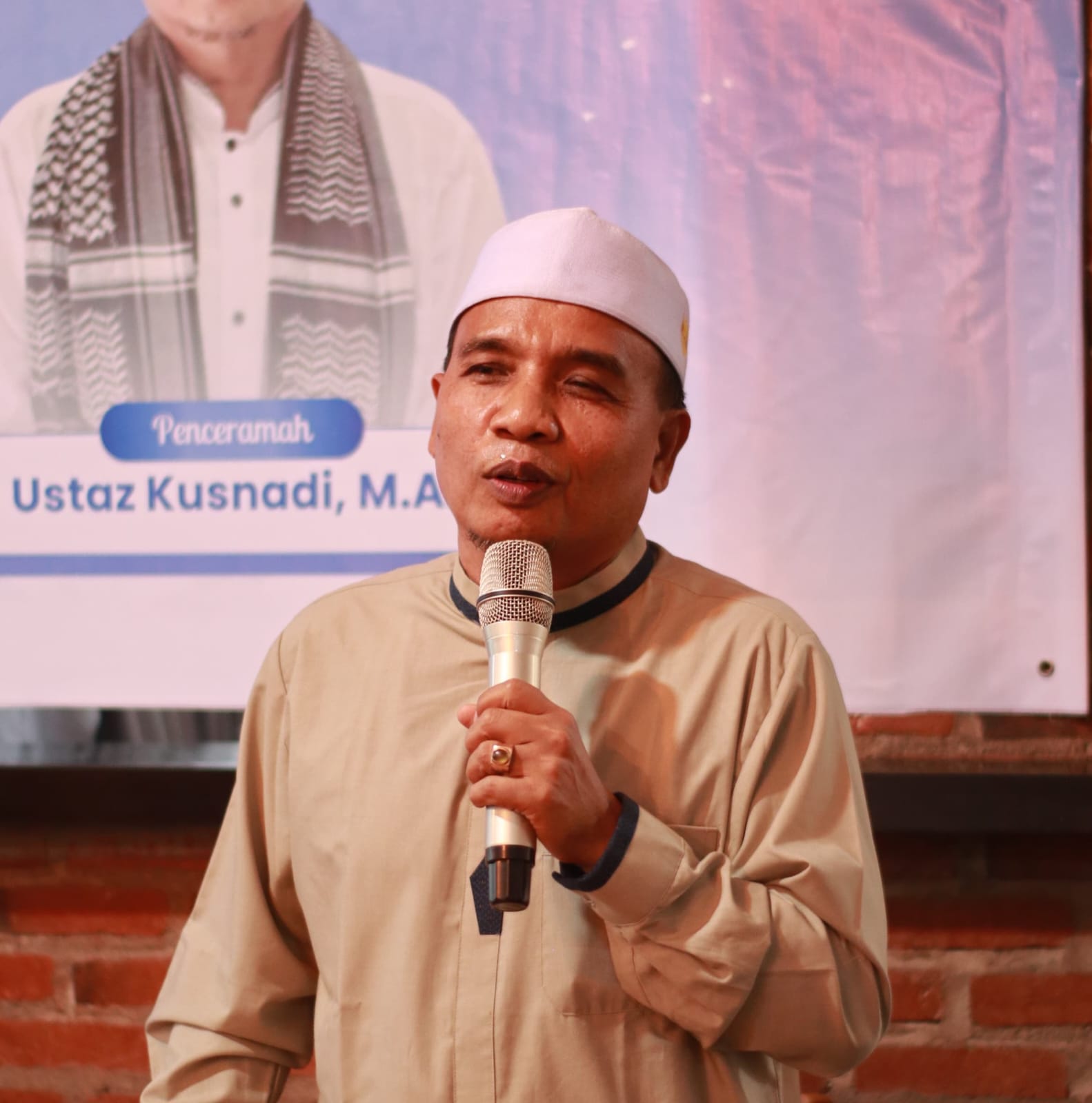 Kasi Pemdad Kemenag Kota Banda Aceh, Ustaz Kusnadi, M.A. (Foto: Nukilan)