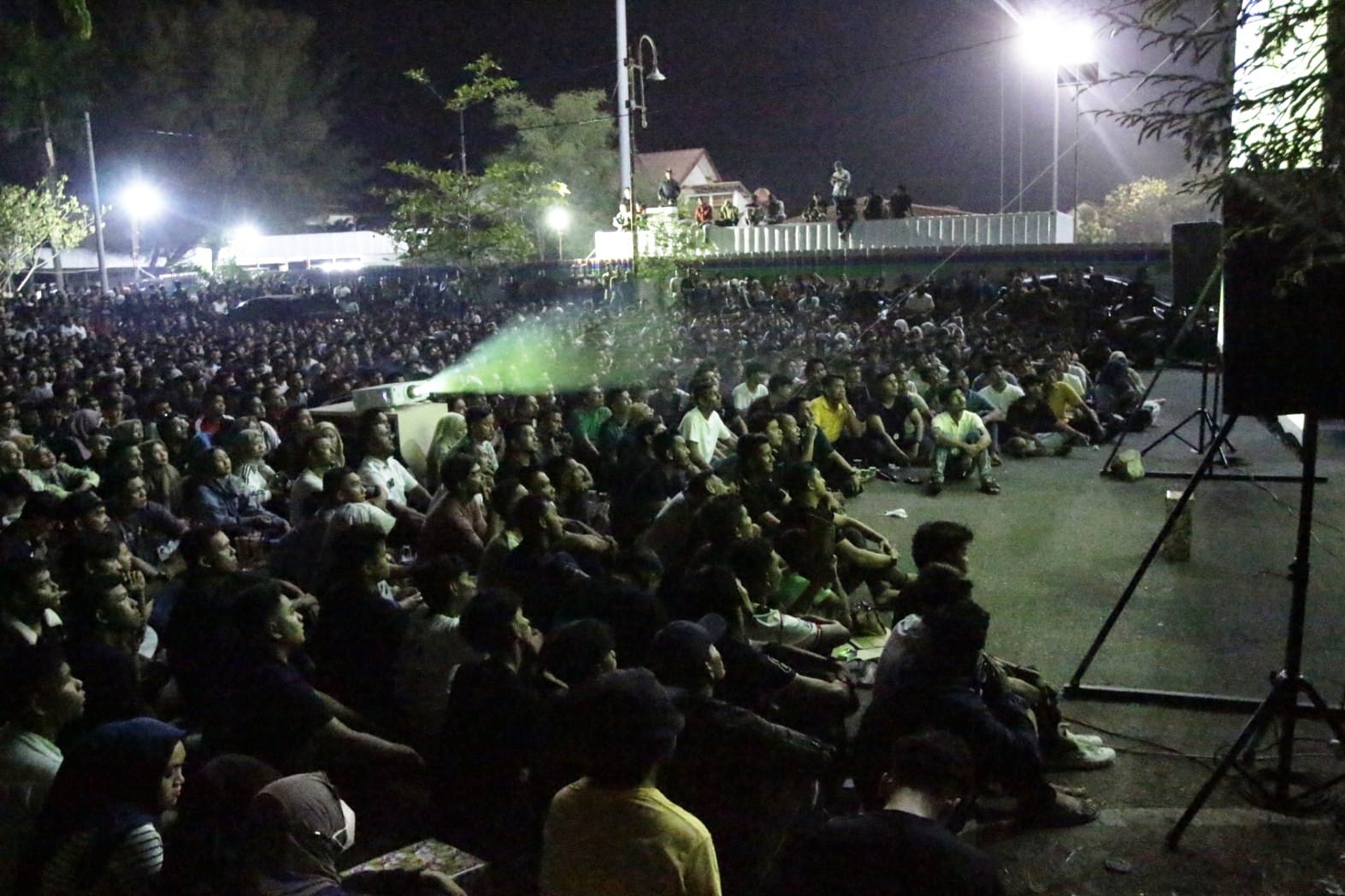 Ribuan Warga Nobar Indonesia VS Uzbekistan U-23 di Markas PMI Banda Aceh